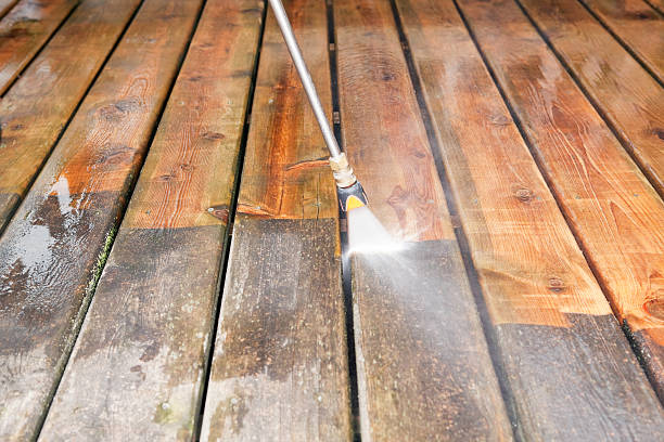 Best Sidewalk and Walkway Cleaning  in Ellensburg, WA